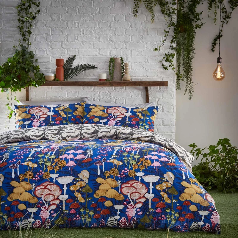 Value - for - money duvet covers that offer great quality at a reasonable priceAmanita Mushroom Cobalt Duvet Cover Set Value - for - money duvet covers that offer great quality at a reasonable priceAmanita Mushroom Cobalt Duvet Cover Set