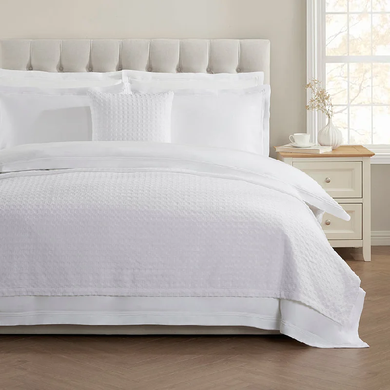 Alpaca wool blankets for a hypoallergenic and warm optionFlorence Throw 59" x 79" - White