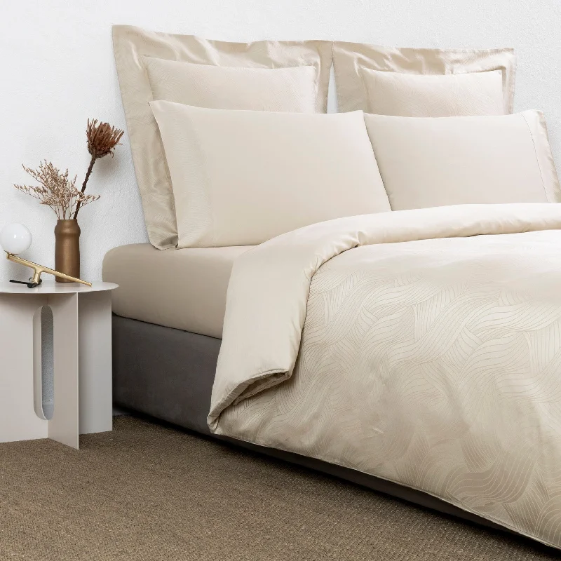 Duvet covers suitable for use with synthetic - filled comfortersFrette Ephemeral Duvet Cover Duvet covers suitable for use with synthetic - filled comfortersFrette Ephemeral Duvet Cover