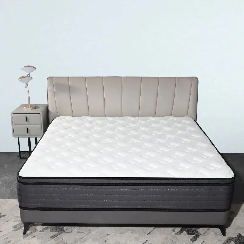 Innerspring mattresses with coil counts for supportComfortable High Quality Non-Woven Fabric Mattress
