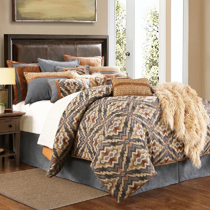 Wool - filled comforters with natural moisture - wicking and temperature - regulating featuresHiEnd Accents Lexington 4-Piece Comforter Set Wool - filled comforters with natural moisture - wicking and temperature - regulating featuresHiEnd Accents Lexington 4-Piece Comforter Set