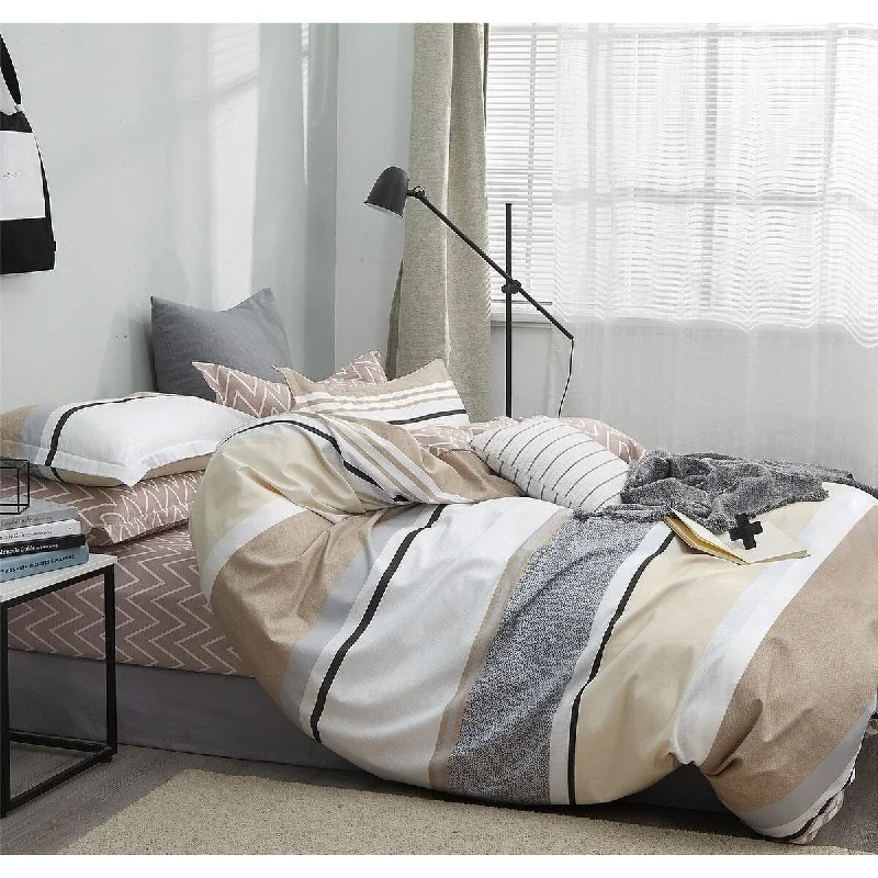 Microfiber - filled comforters that are lightweight and easy to care forMayvon 100% Cotton Comforter Set Brown Microfiber - filled comforters that are lightweight and easy to care forMayvon 100% Cotton Comforter Set Brown