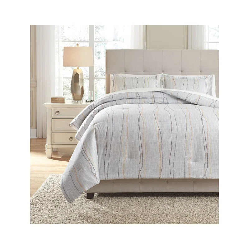 Duck down comforters with a softer feel and good warmth retentionSignature Design by Ashley Bevan 3-piece Comforter Set