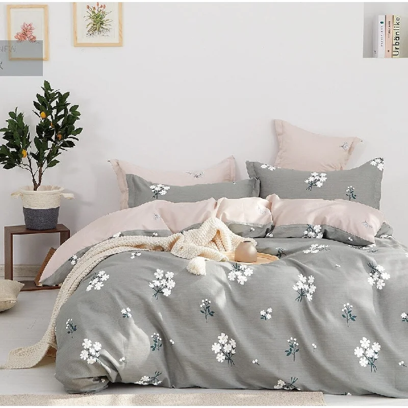 Full - size comforters suitable for full - sized beds in guest rooms or small bedroomsVivian Reversible 100% Cotton Comforter Set Grey